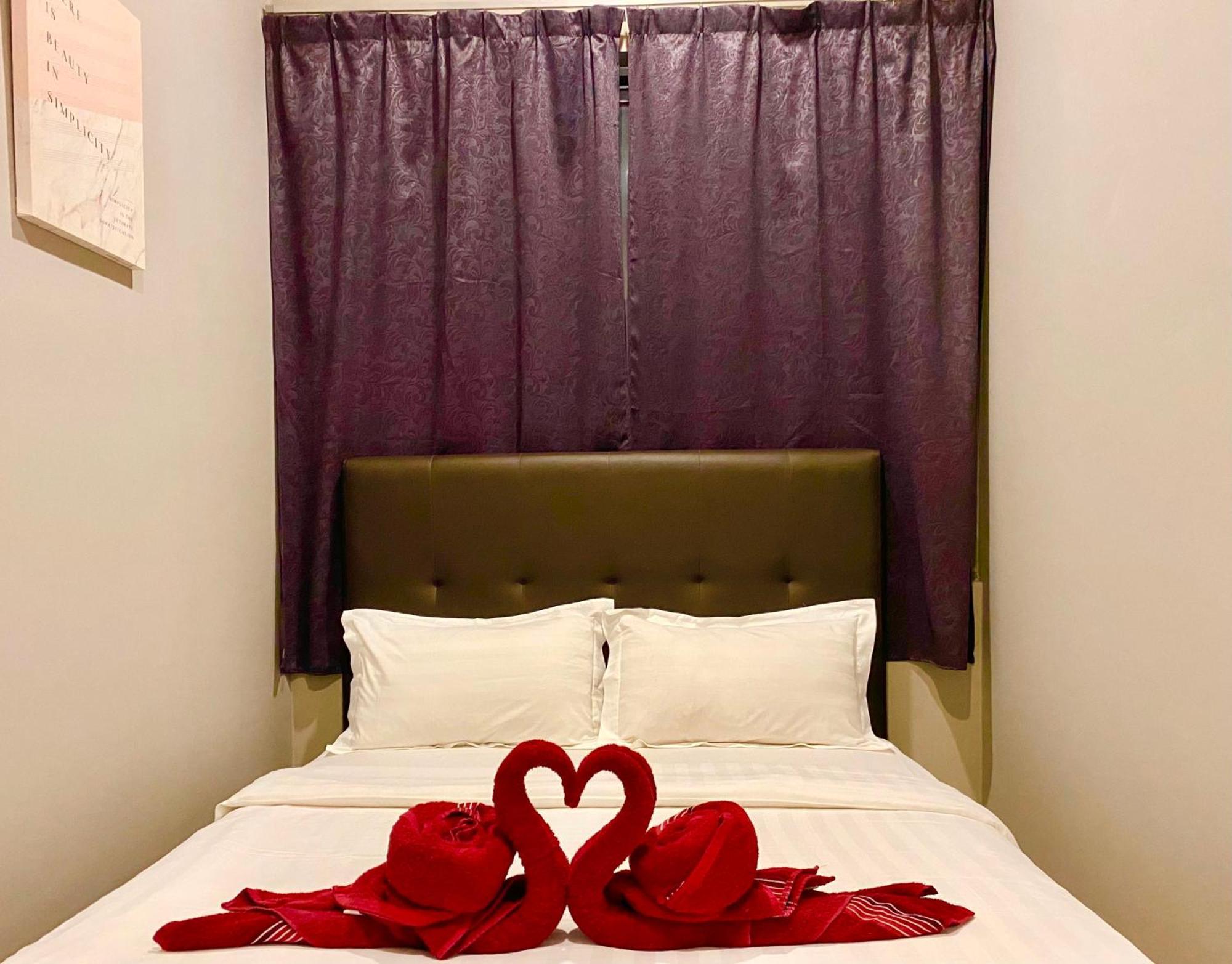 Capital O 90987 The Loft Residences Homestay @ Imago Shopping Mall 2 Kampong Sembulan Luaran gambar