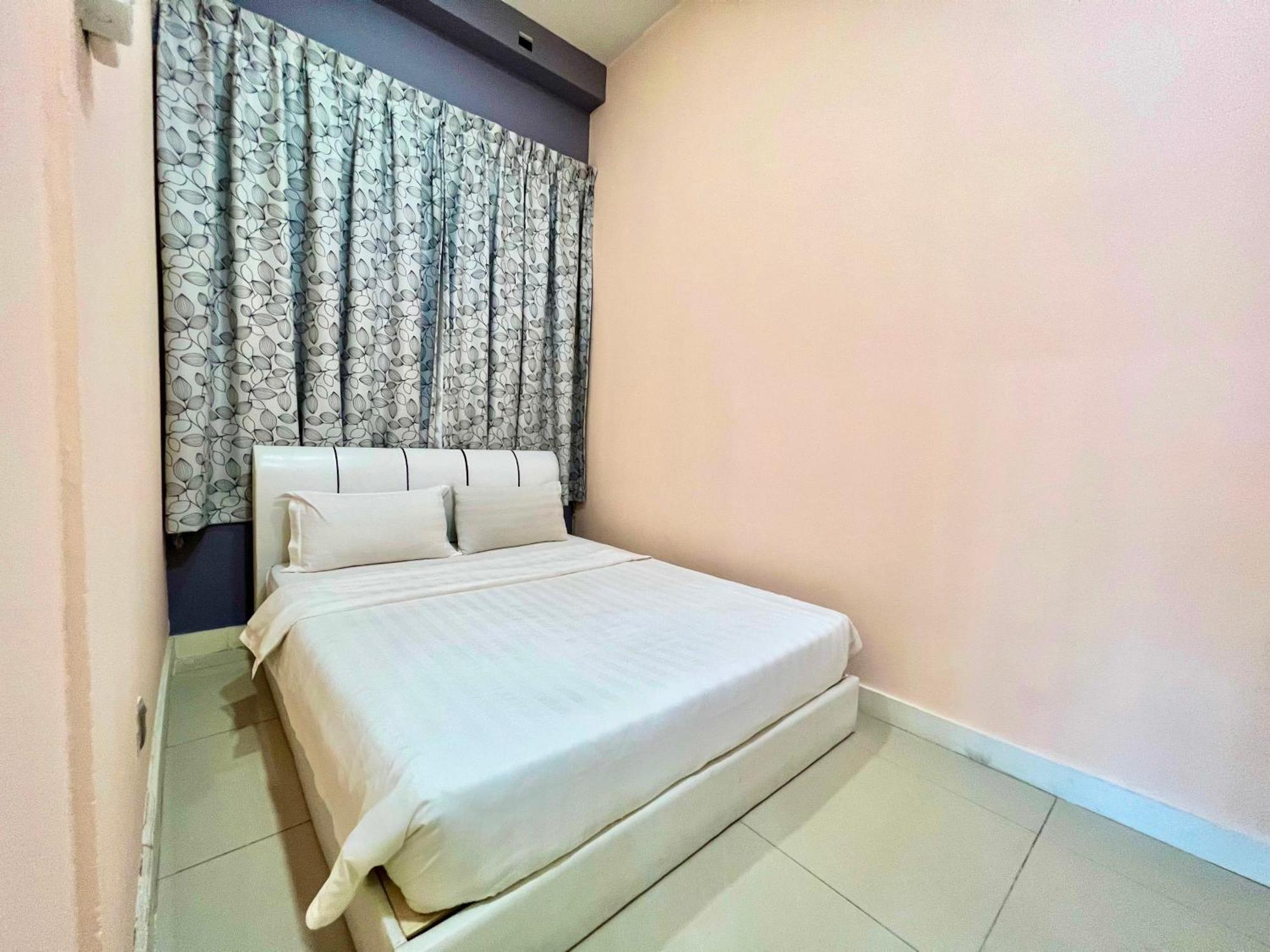 Capital O 90987 The Loft Residences Homestay @ Imago Shopping Mall 2 Kampong Sembulan Luaran gambar