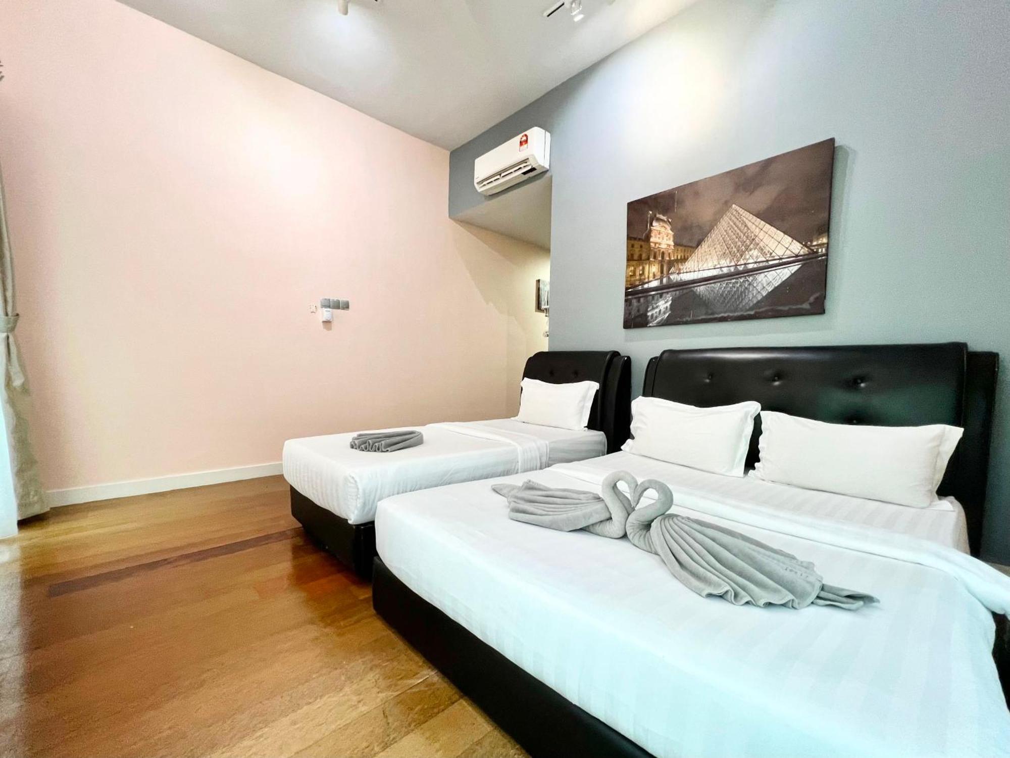 Capital O 90987 The Loft Residences Homestay @ Imago Shopping Mall 2 Kampong Sembulan Luaran gambar